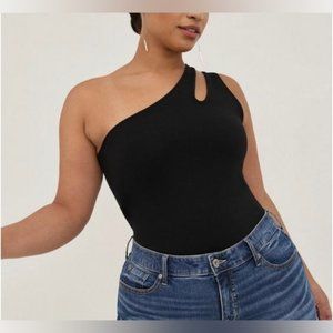 NWT Torrid Foxy One Shoulder Cutout Top Black
